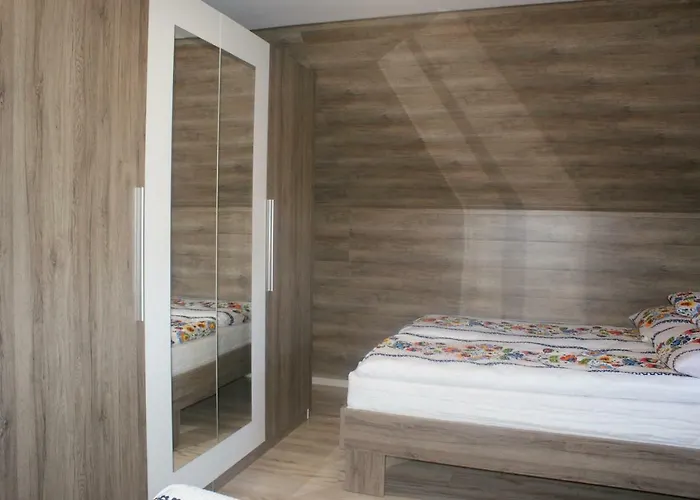 Agrodomki Okej-biały Dom * Gardna Wielka